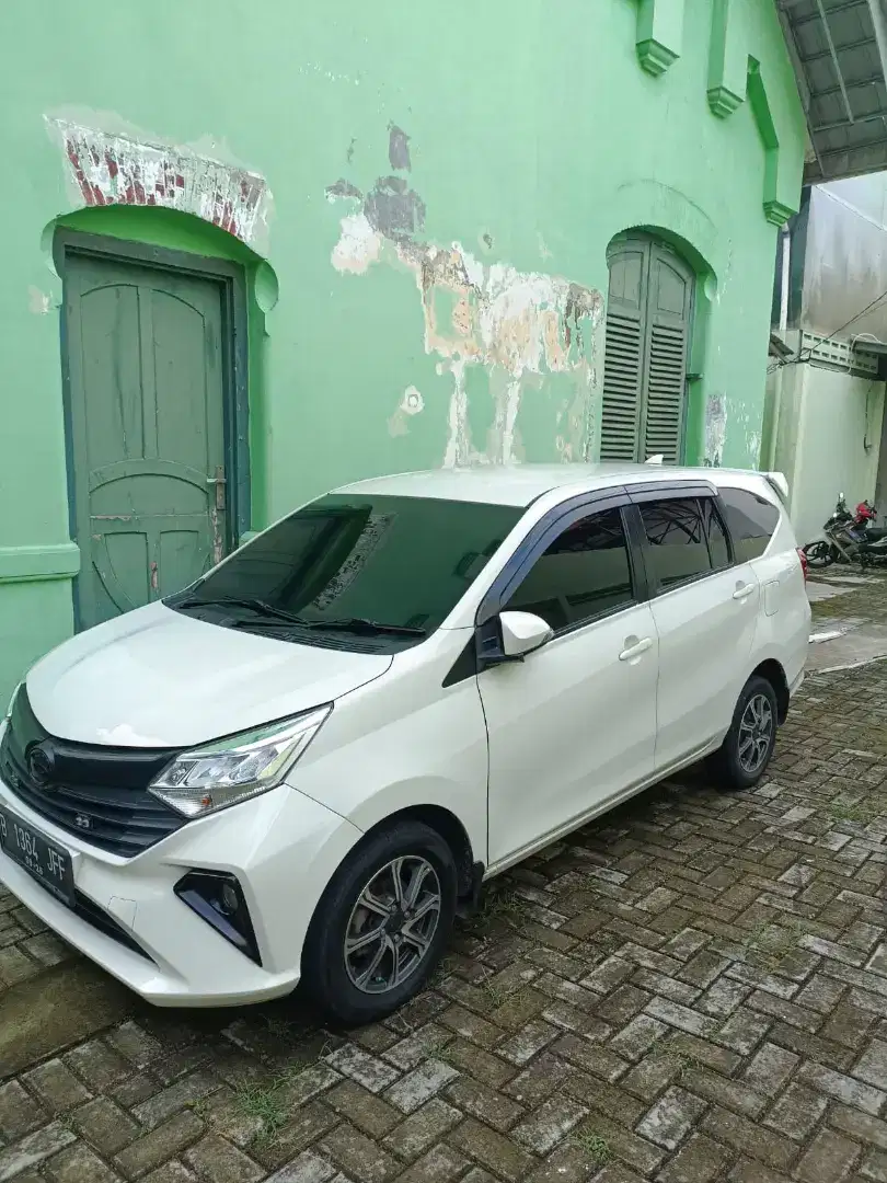 Daihatsu Sigra R matic 2021