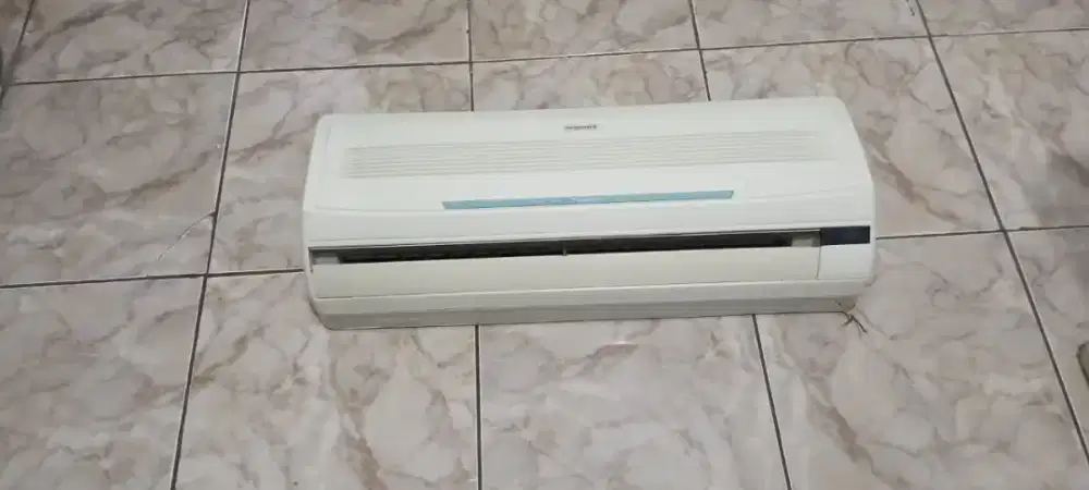 Kipas model AC merk panasonic 1pk