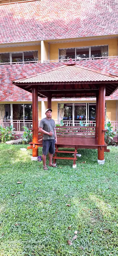 Gazebo kayu kelapa ukuran 2,5x2,5