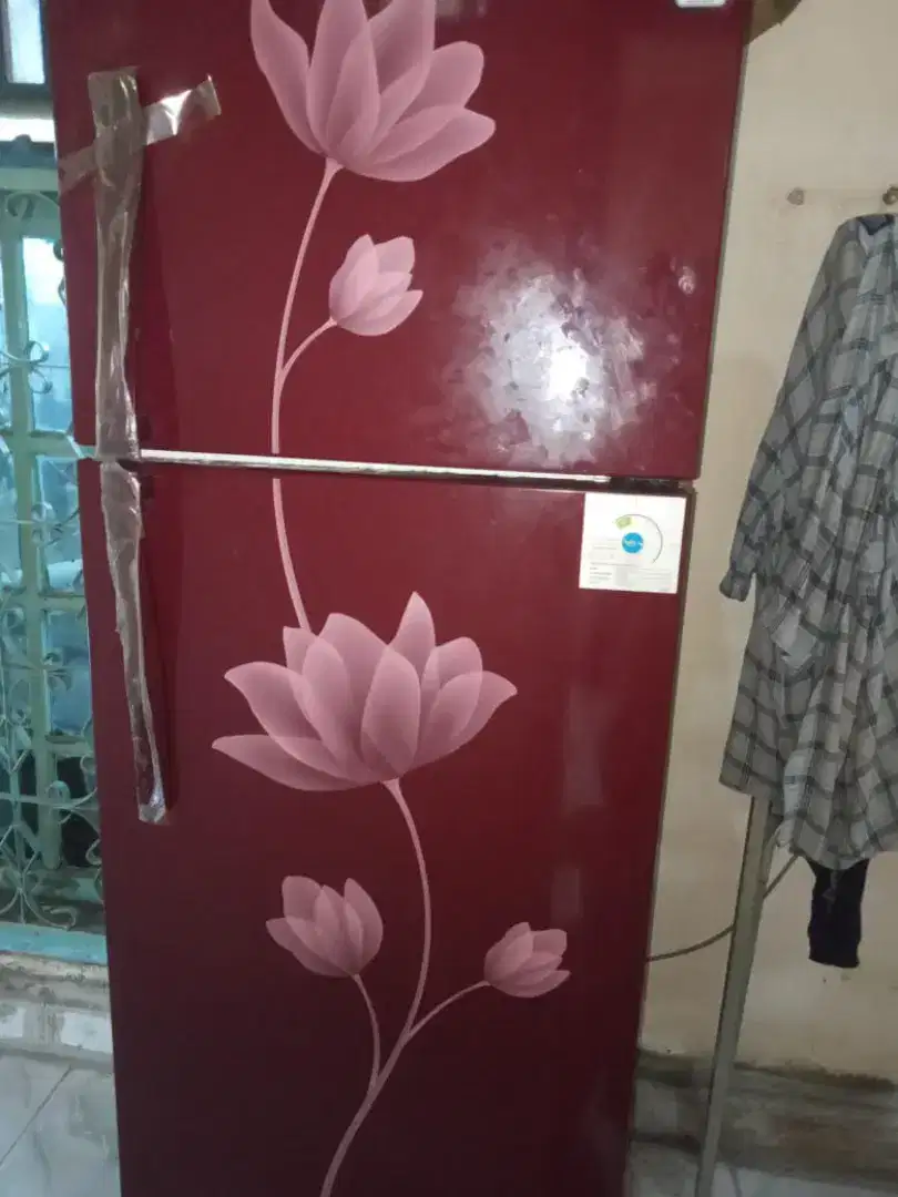 kulkas polytron 2 pintu