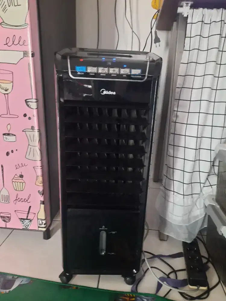 MIDEA AIR COOLER AC-100 A - HITAM