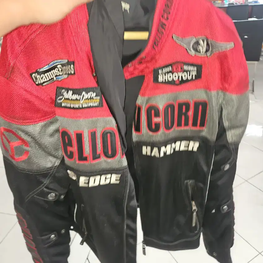Jaket yellowcorn sledge hammer