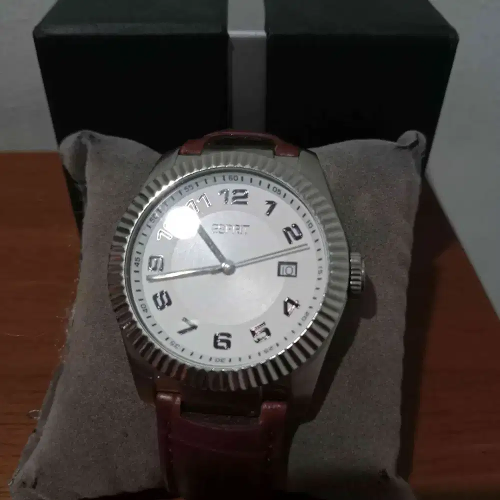 Jam tangan pria