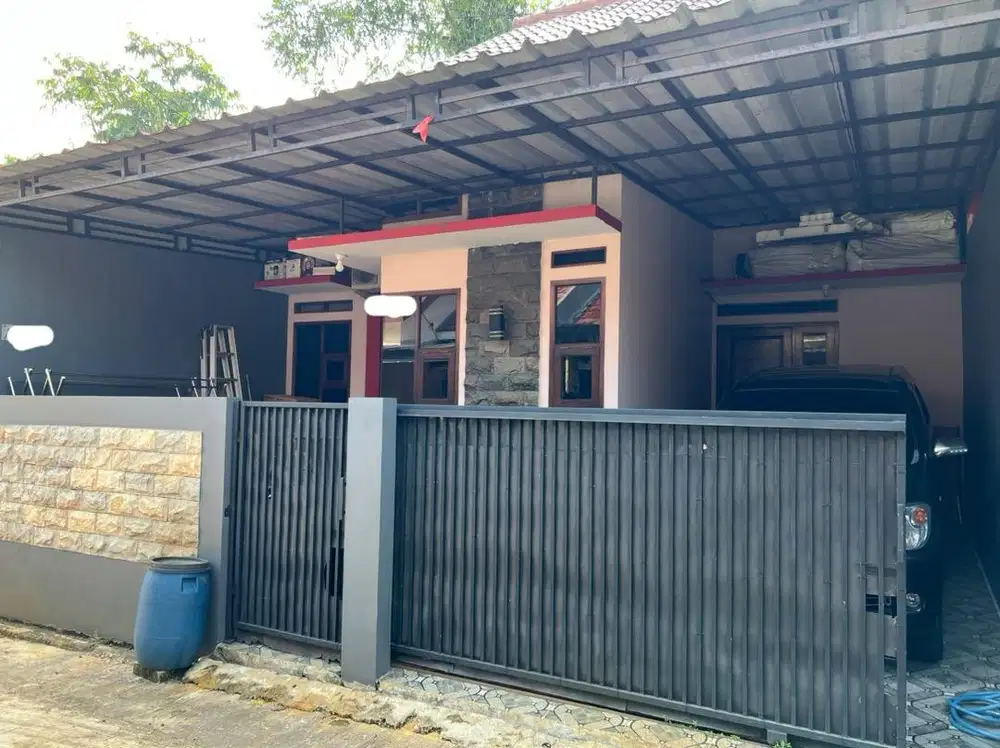 Dikontrakkan rumah strategis komplek Griya Mubarok Sawangan Depok