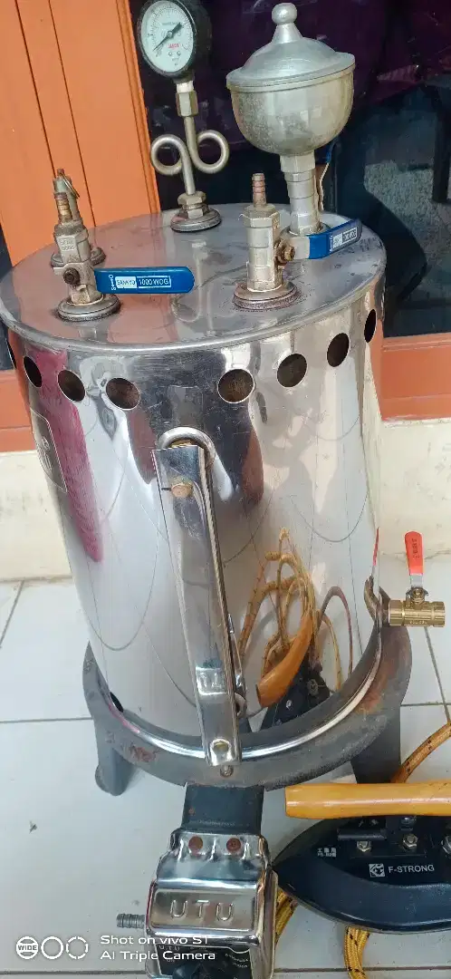 Dijual Setrika Uap 15 L. & 20 L komplit