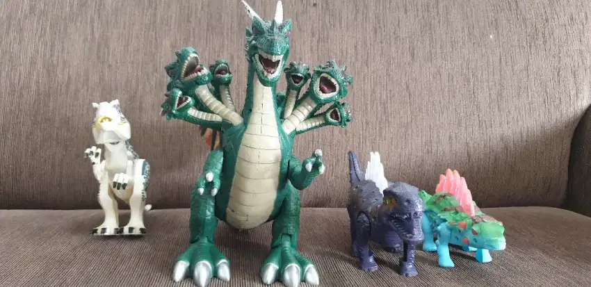 Mainan Dinosaurus