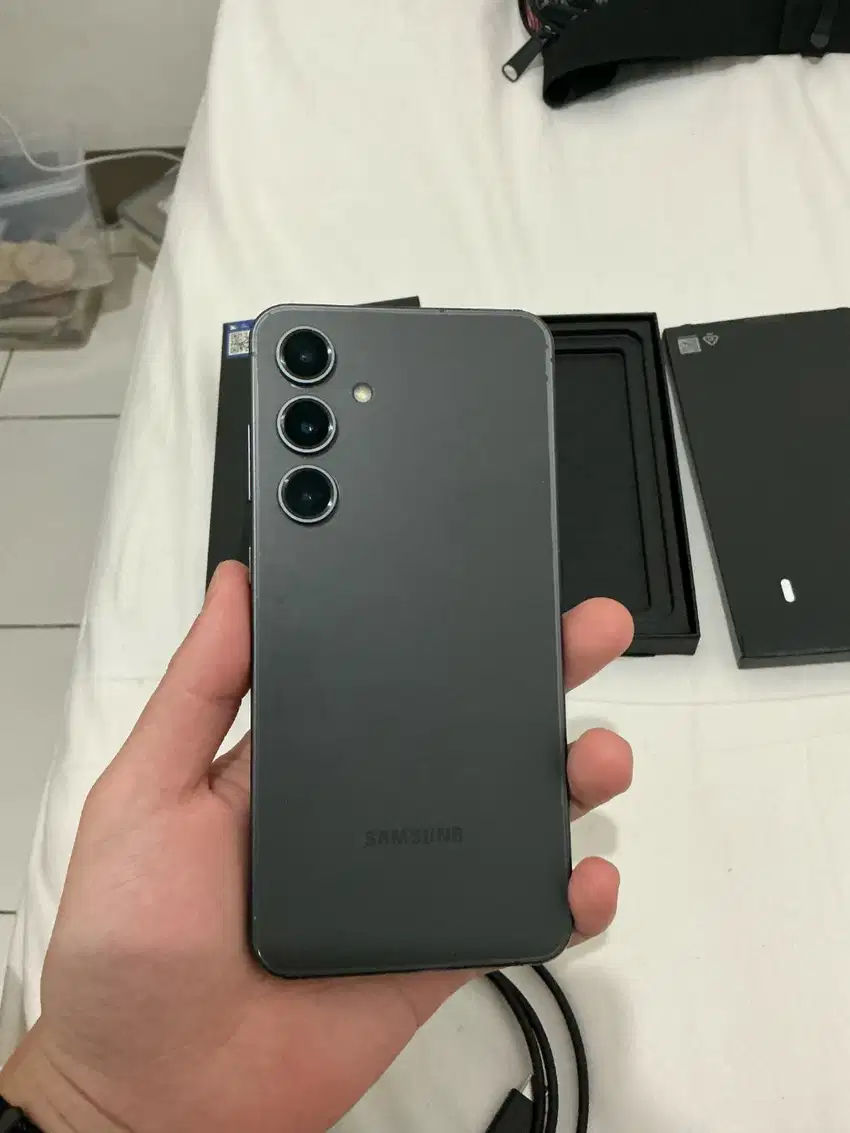 Samsung S24 FE one UI 7 SEIN resmi indonesia garansi jan 2026