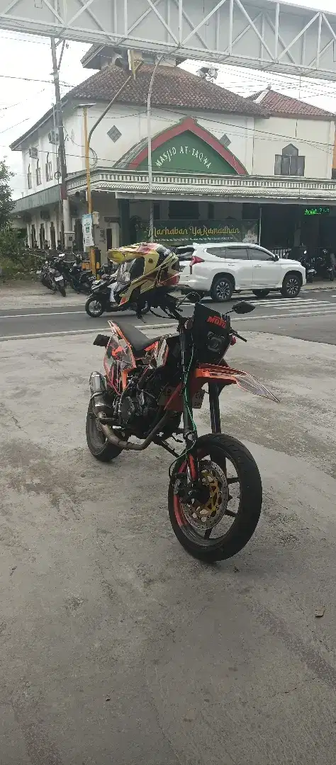 KTM Trail Basic Pulsar 180 cc