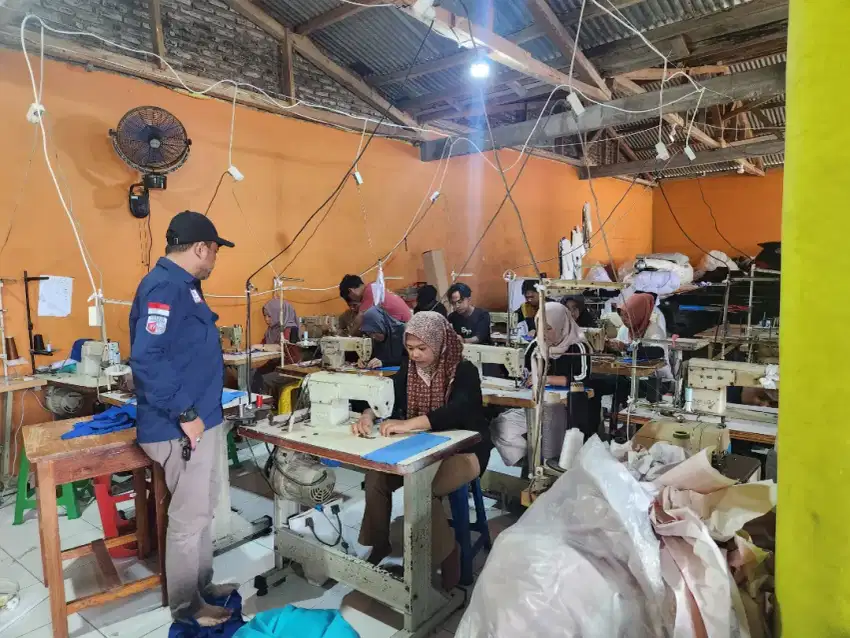 Dibutuhkan Administrasi & Desain Grafis