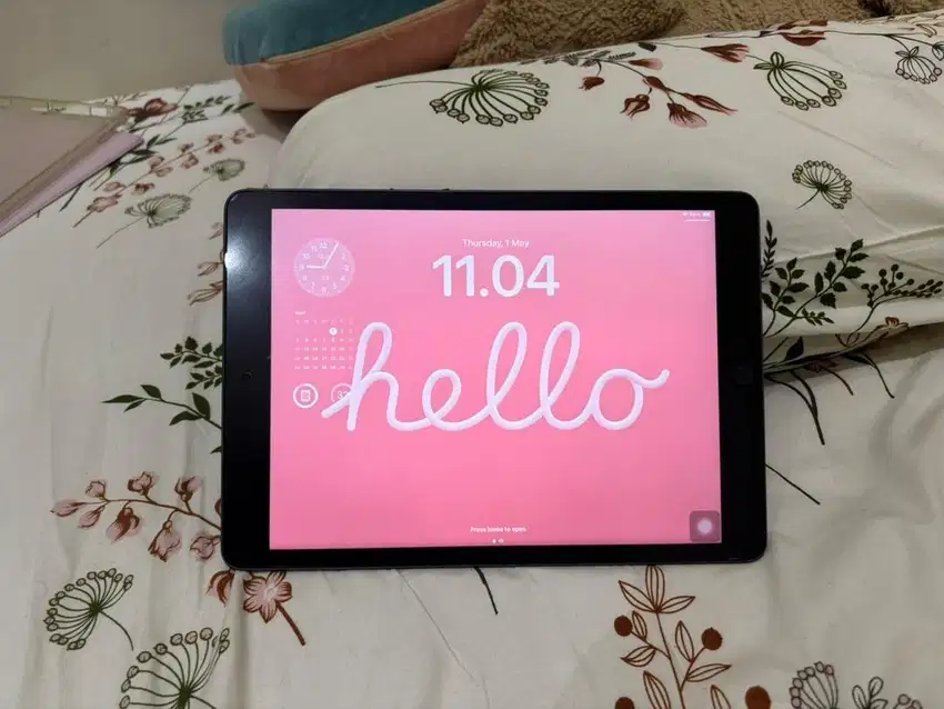 Ipad (9th Generation)  space grey wifi only