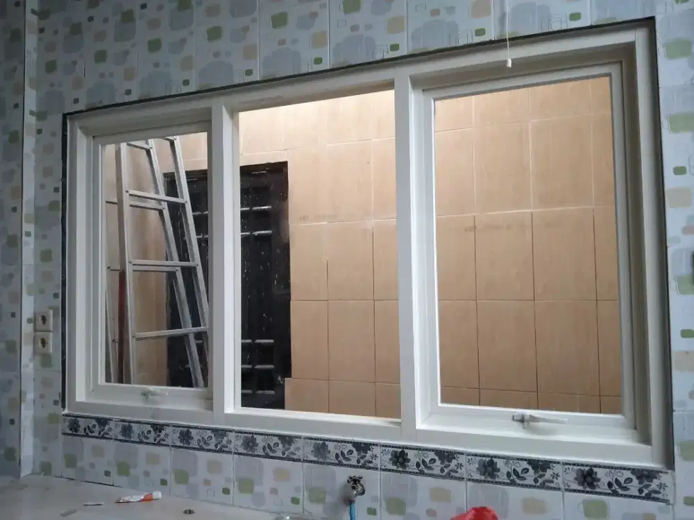 KUSEN PINTU JENDELA ALUMINIUM DAN KACA