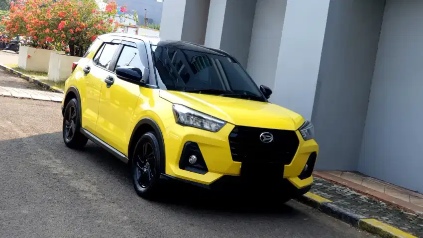 DAIHATSU ROCKY 1.0 R TURBO AT KUNING 2023 LOW KM