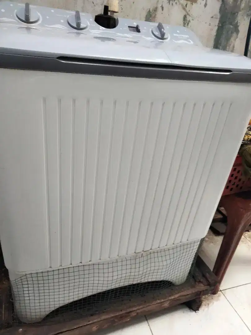 Mesin cuci 2 tabung