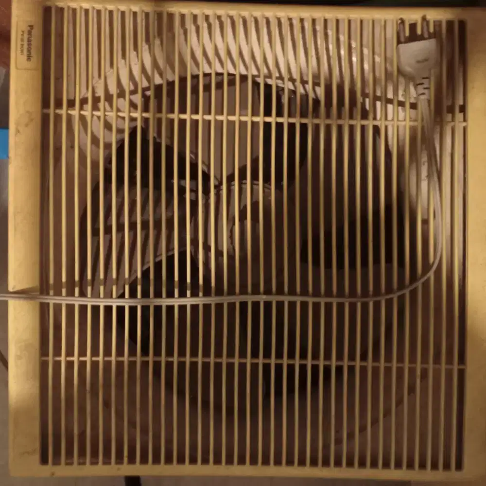 Exhaust fan/kipas angin