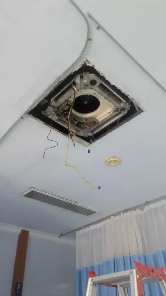 service AC dan kulkas