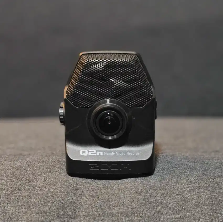 Zoom Q2n Handy Video Recorder