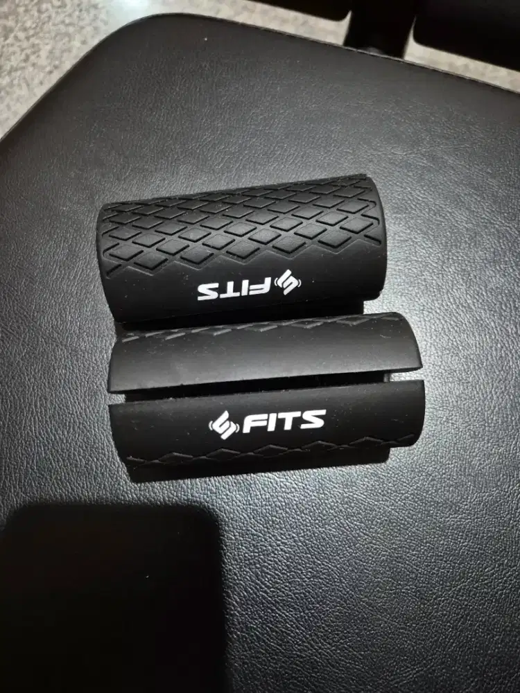 Dumbell Barbell Fat Grip FITS