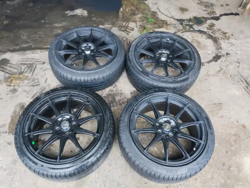Velg Racing R17 Double Pcd + Ban Copotan 205 45 R17 90%