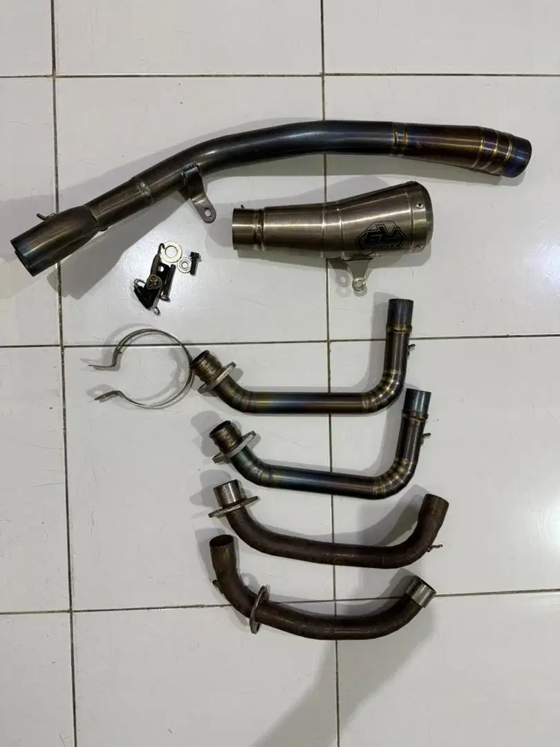 Knalpot R9 GP series CBR 250RR Titanium Full System