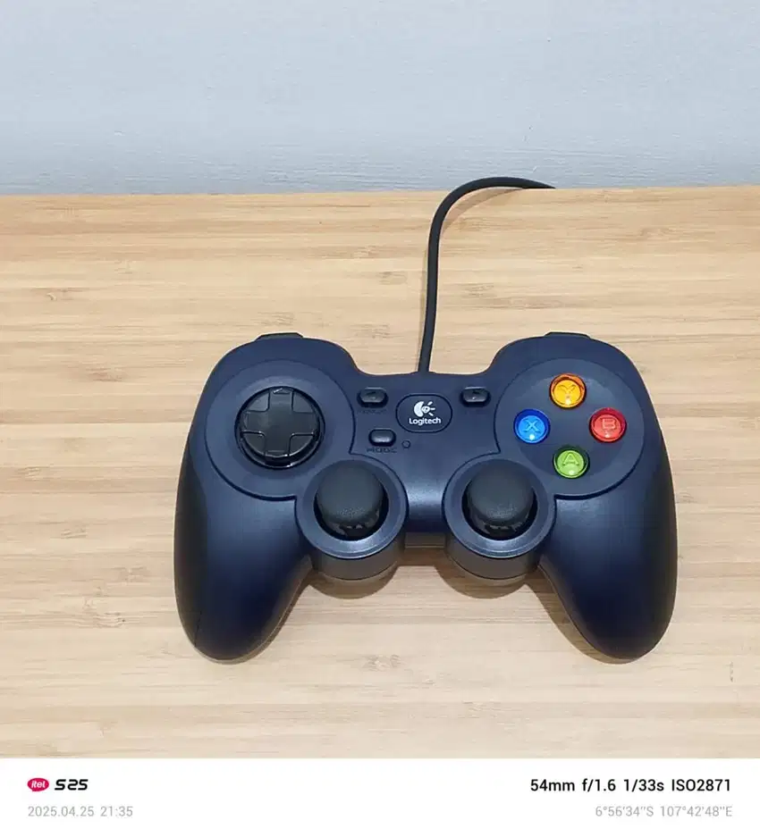 Logitech F310 Gamepad Xbox Steam Windows PC Laptop Gaming Joystick