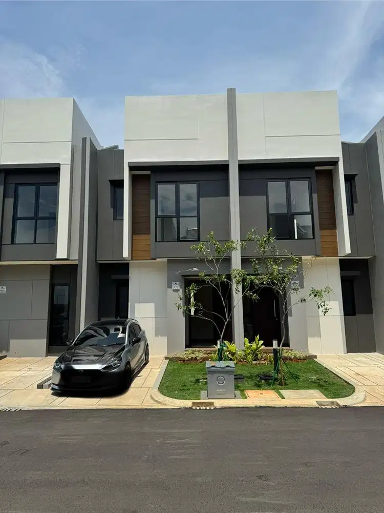 Disewakan Rumah Baru di Summarecon Crown Gading