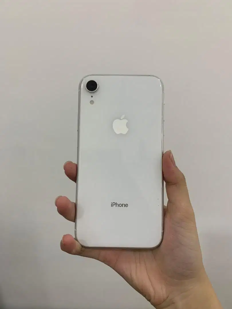 iphone xr second inter white