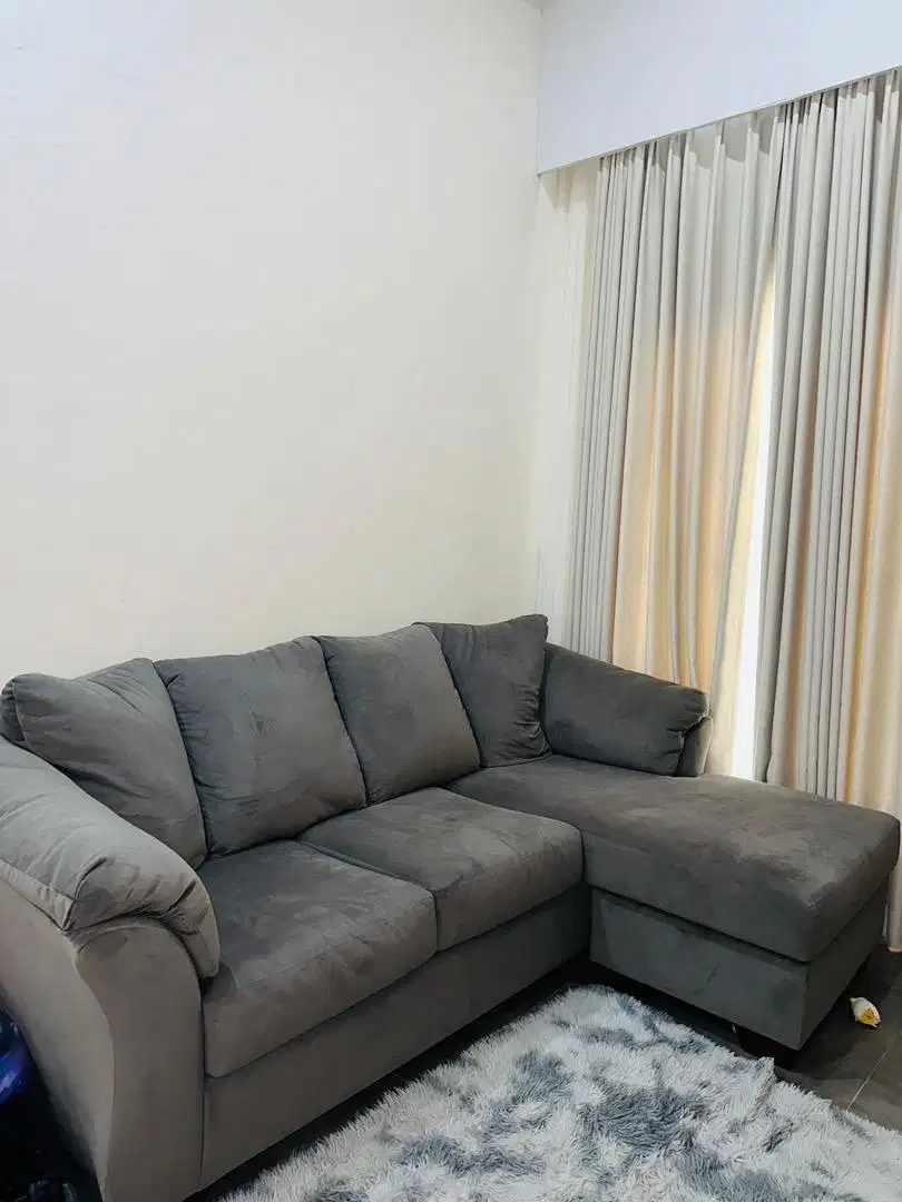 Dijual sofa L informa