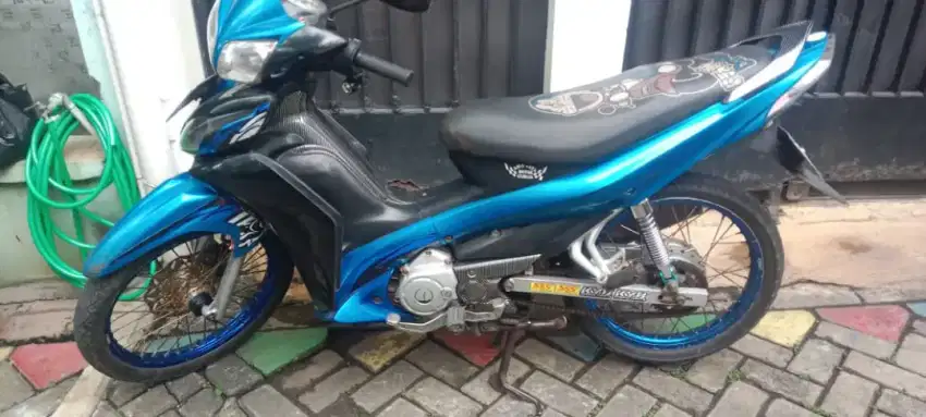 Jupiter z plat F 2012
