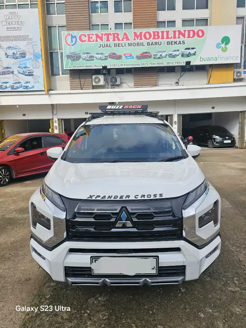Xpander Cross 1.5 matic 2022 putih dp 28 jt