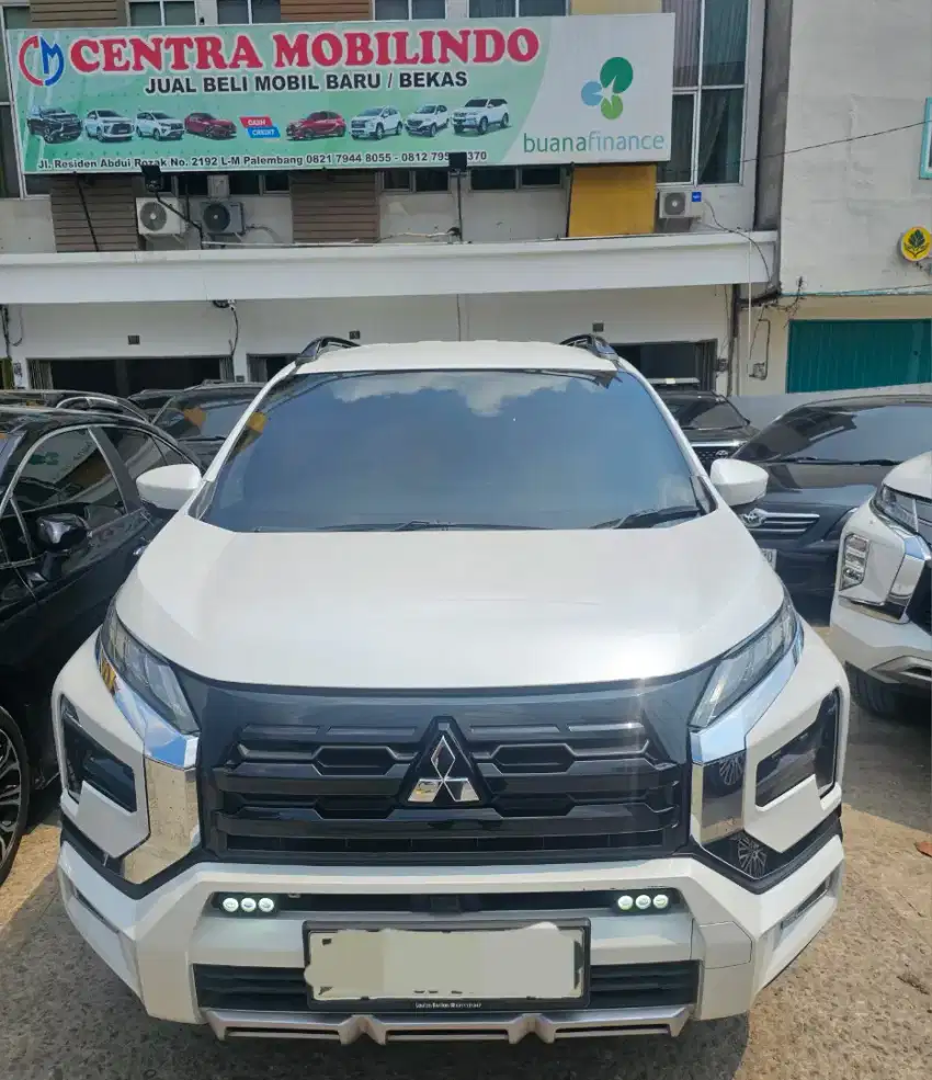 Xpander Cross Premium AT 2023 / 2024 putih setara Rush Terios