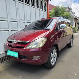 Toyota Kijang Innova 2005 Bensin