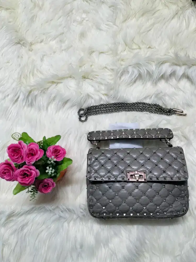 Valentino Gravani grey