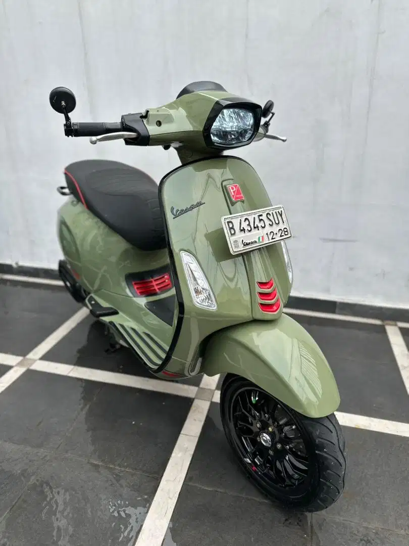 Vespa Sprint S 2023 Green Tenance