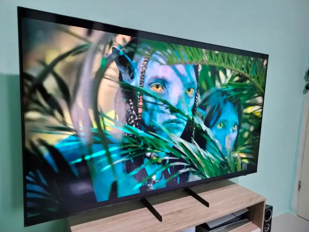 Samsung 70 Crystal UHD DU7000 4K Smart TV