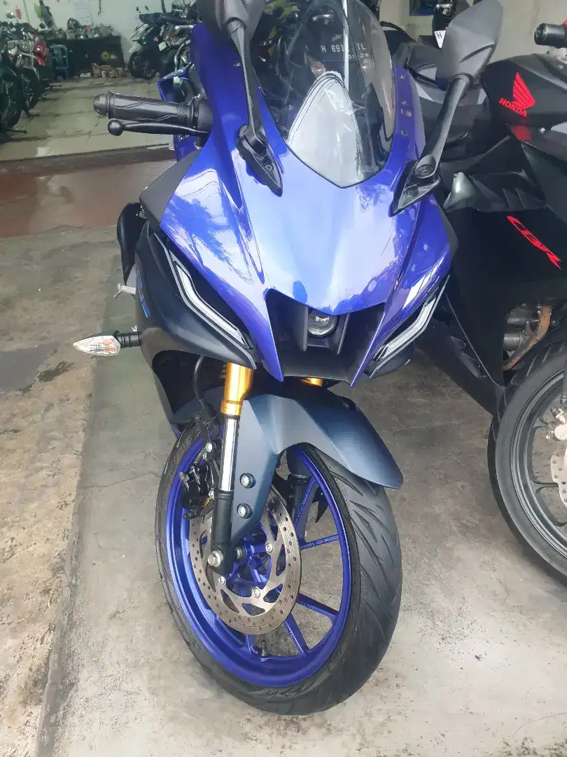 Yamaha R15 v4 2023
