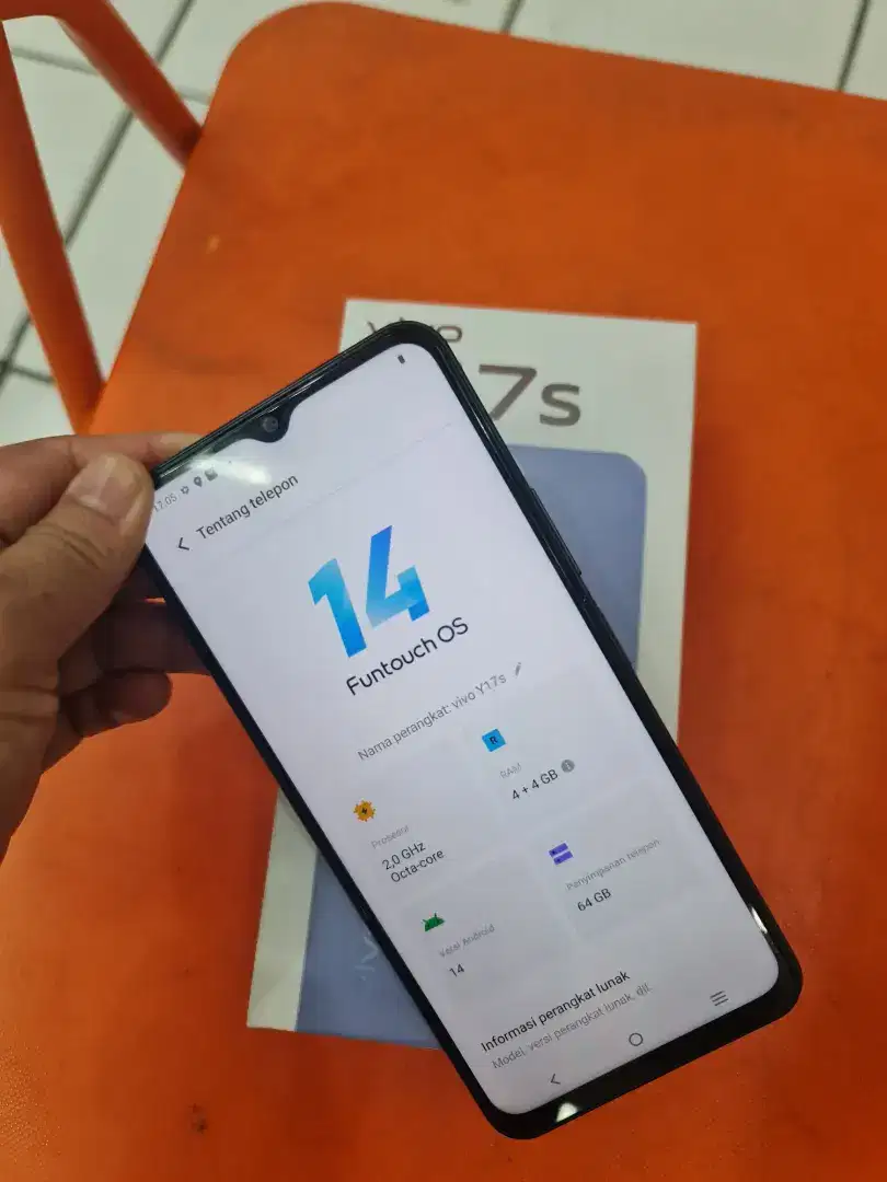 Vivo Y17S 4+4 memory 64 like new