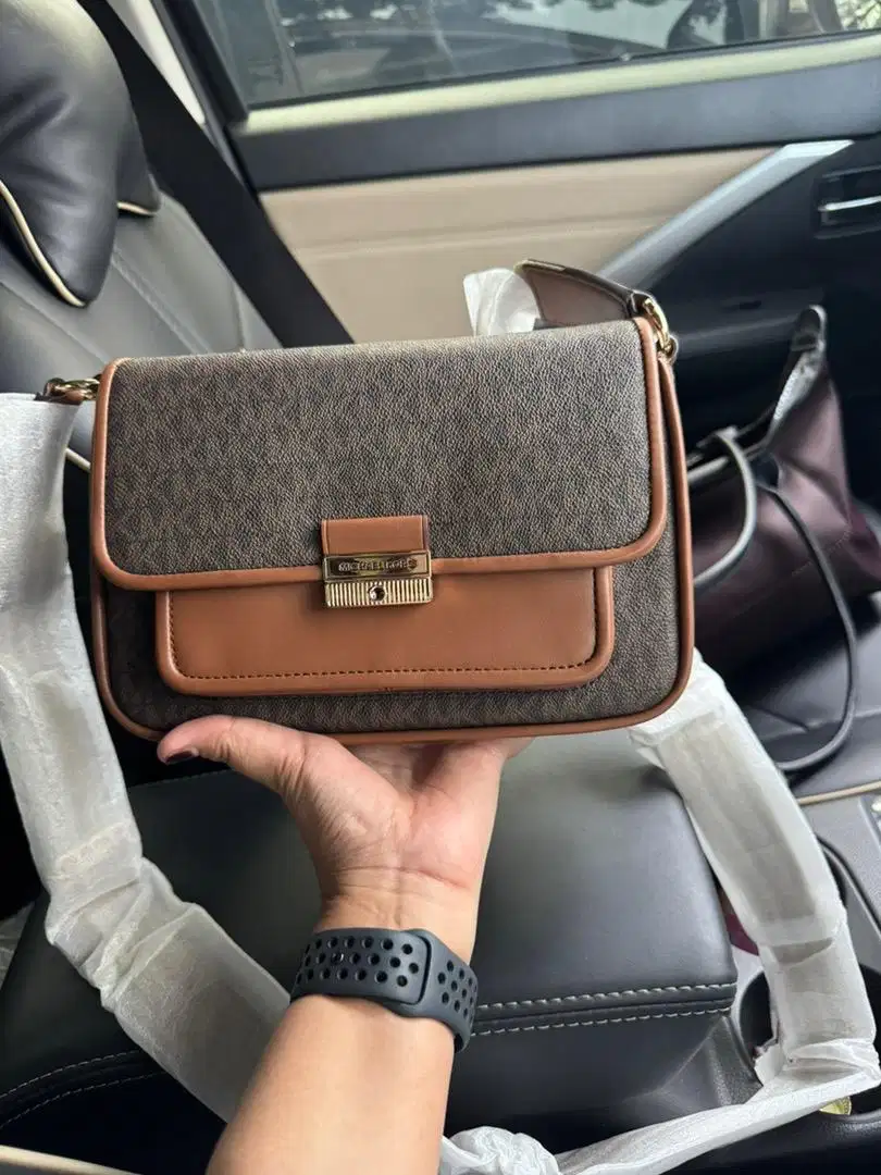 Jual tas Mk bradshaw original