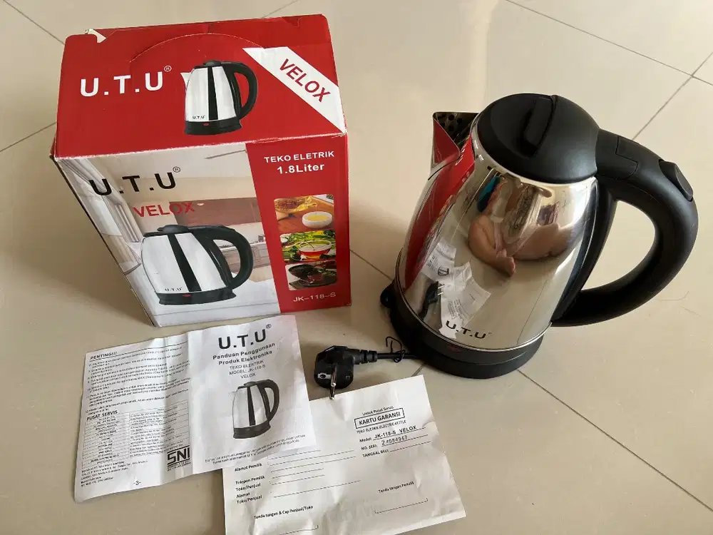 Teko Listrik 1.8 liter