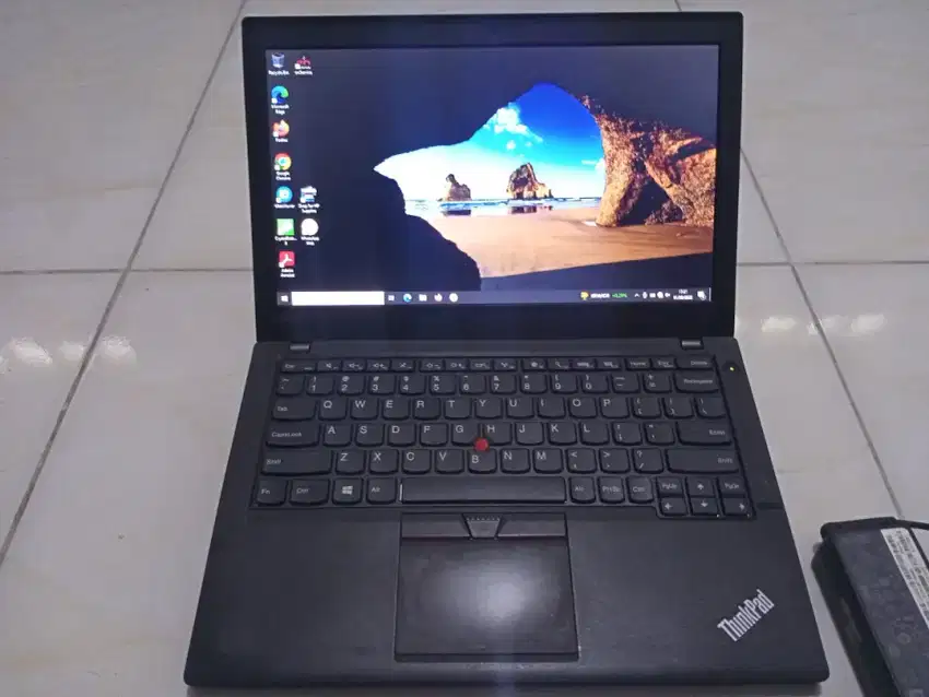 Lenovo thinkpad x270 core i5 no minus ngebut