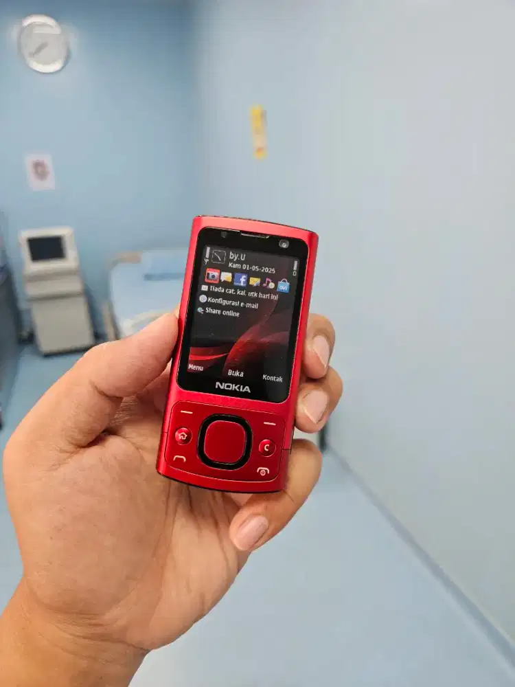 Hp jadul nokia 6700 slide mulus tag E7 N8 E90 E52 nokia 7380 7700 N9