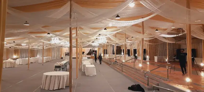 Sewa Tenda Menyewakan Penyewaan Tenda , Kursi Futura , Gubukan , AC