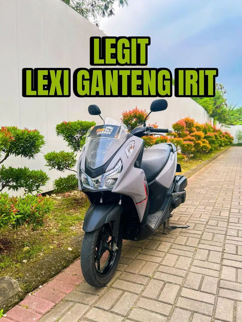 Yamaha Lexi LX VVA Blue Core 155cc 2024 Grey
