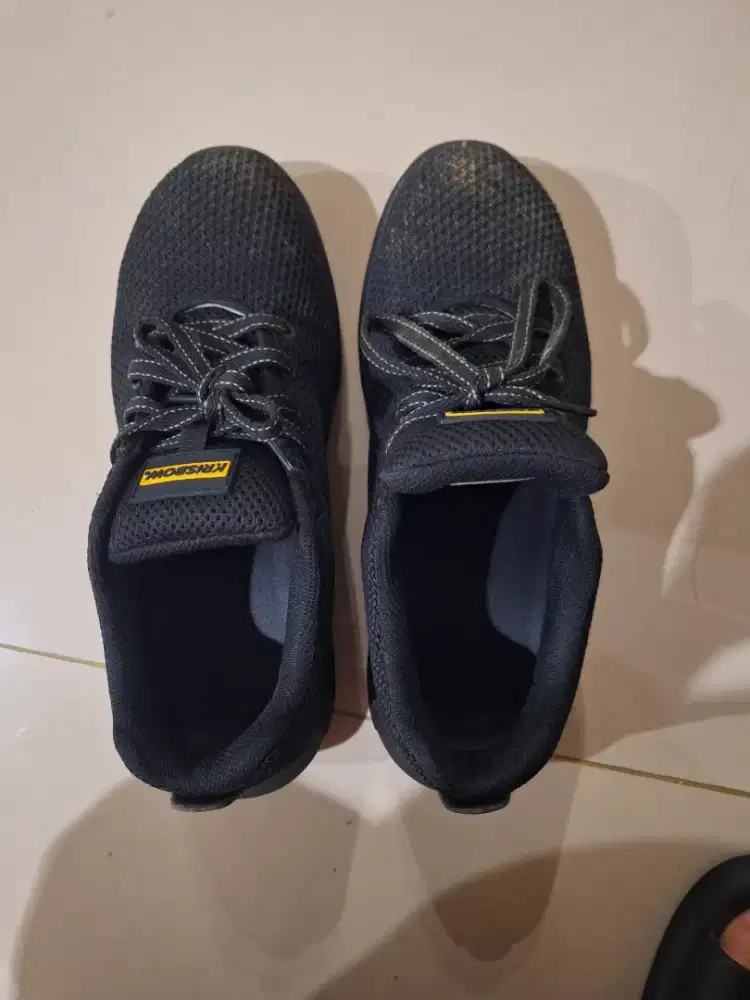Sepatu Safety Merk Krisbow