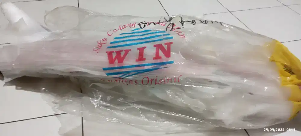 Kap body vario karbu baru warna merah