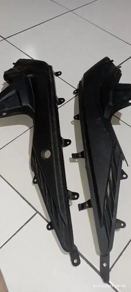 Kap bawah vario karbu