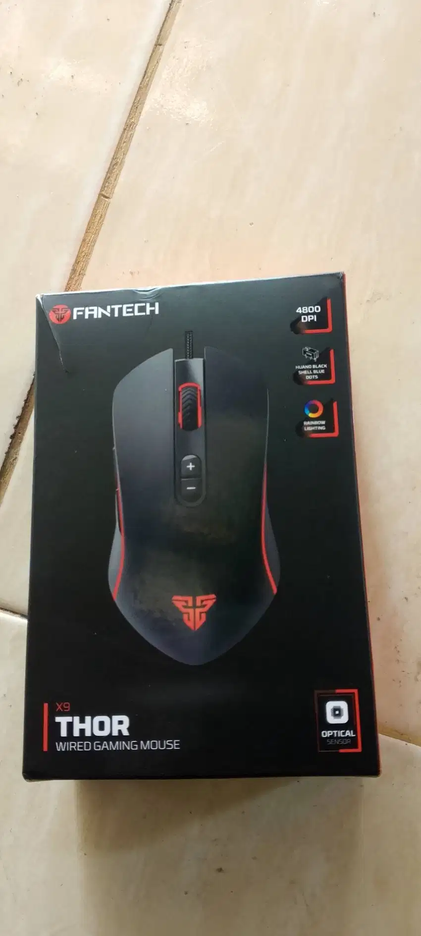 Mouse gaming (macro) merk Fantech tipe X9 Thor.