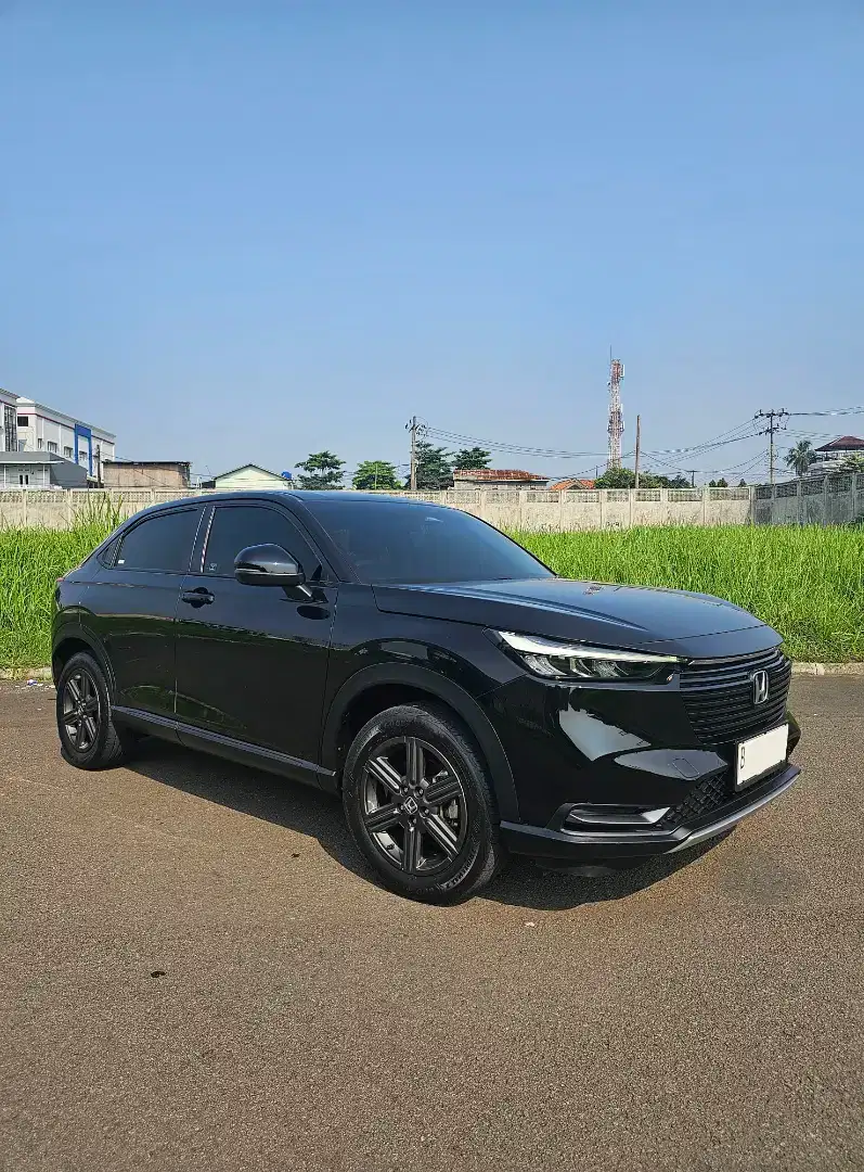 Honda ALL NEW HRV 1.5 E CVT Sensing 2022 Service Record