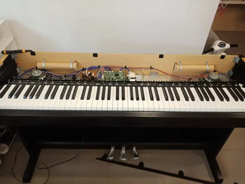 Service keyboard