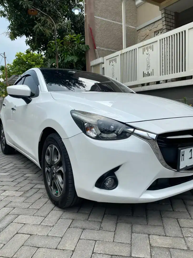 Mazda 2 R 2014 AT Original istimewa jarang ada