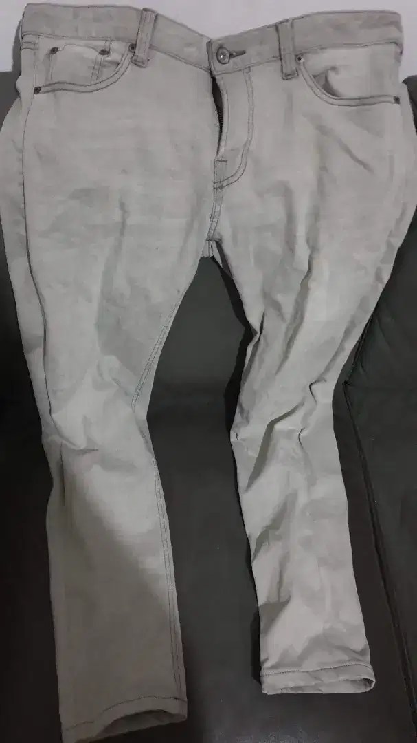 Jeans premium warna belelnya sangat langka